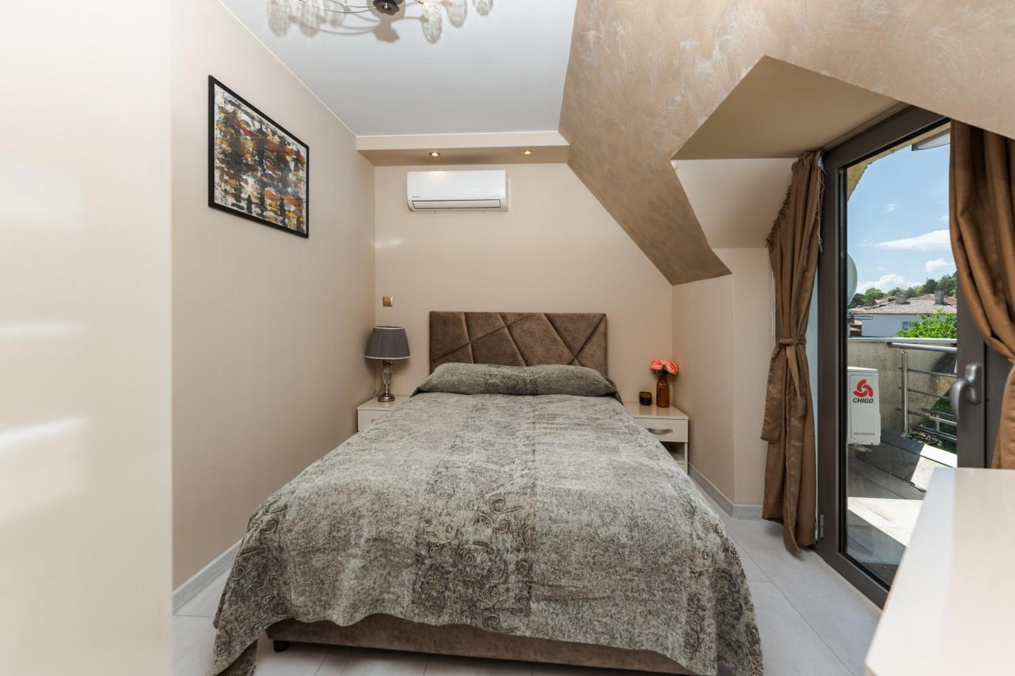 Alva Aparthotel Сандански Екстериор снимка