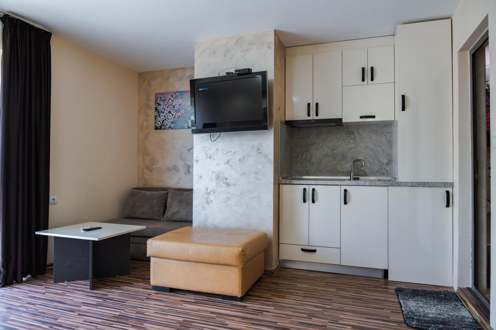 Alva Aparthotel Сандански Екстериор снимка