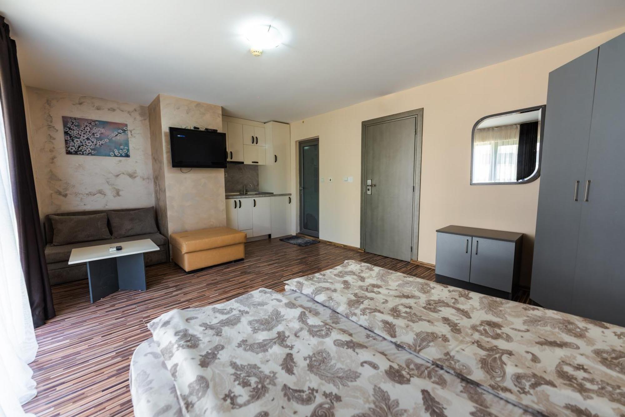 Alva Aparthotel Сандански Екстериор снимка