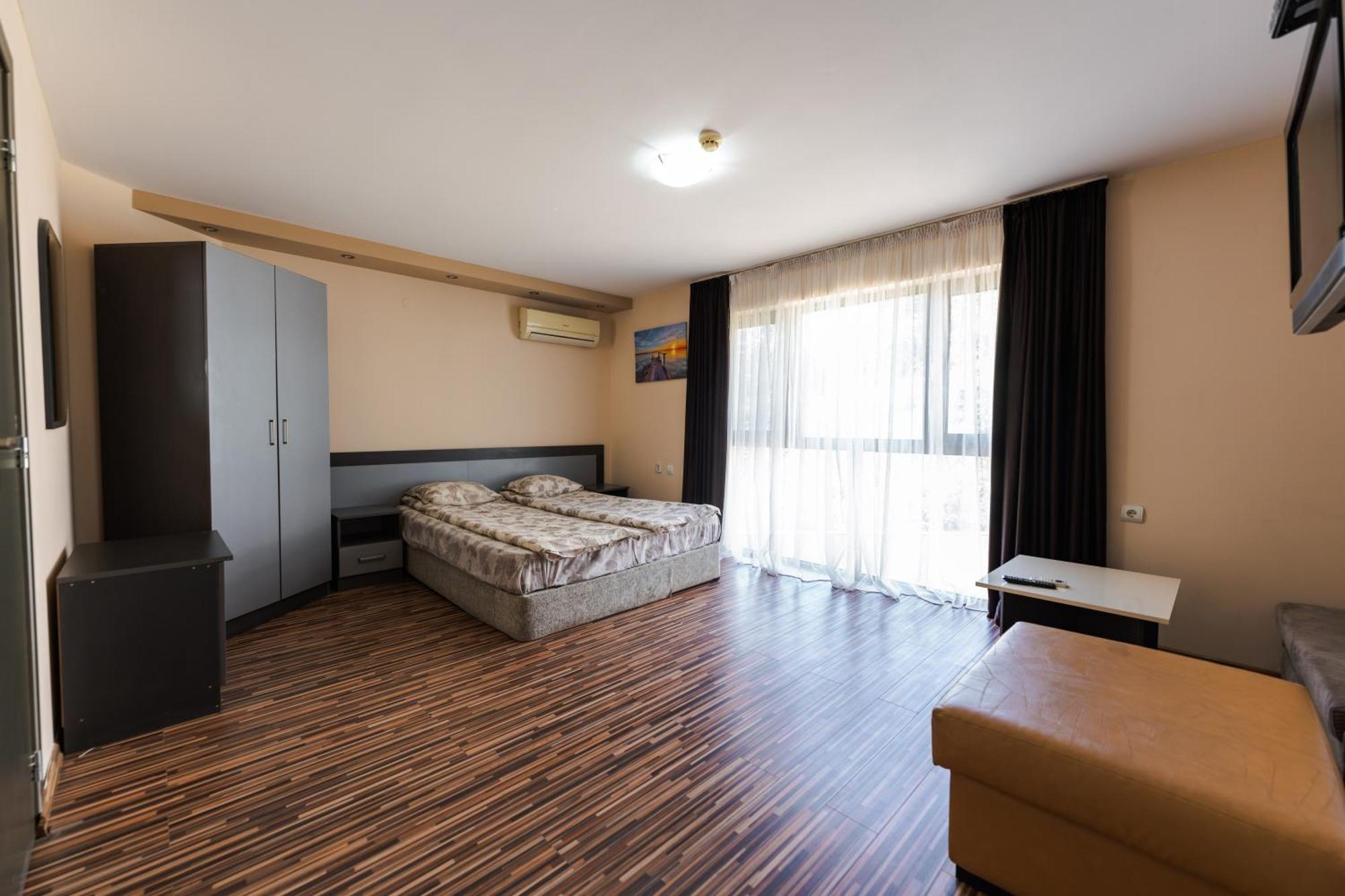Alva Aparthotel Сандански Екстериор снимка
